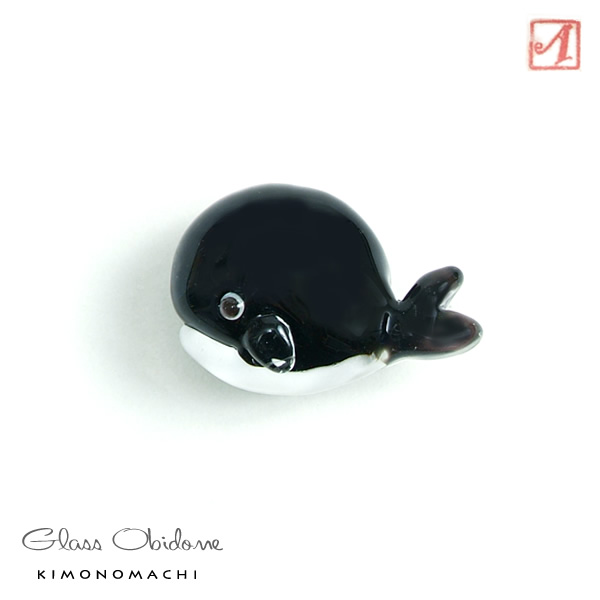 ガラス 帯留め「クジラ」 とんぼ玉 洒落小物 帯どめ 日本製